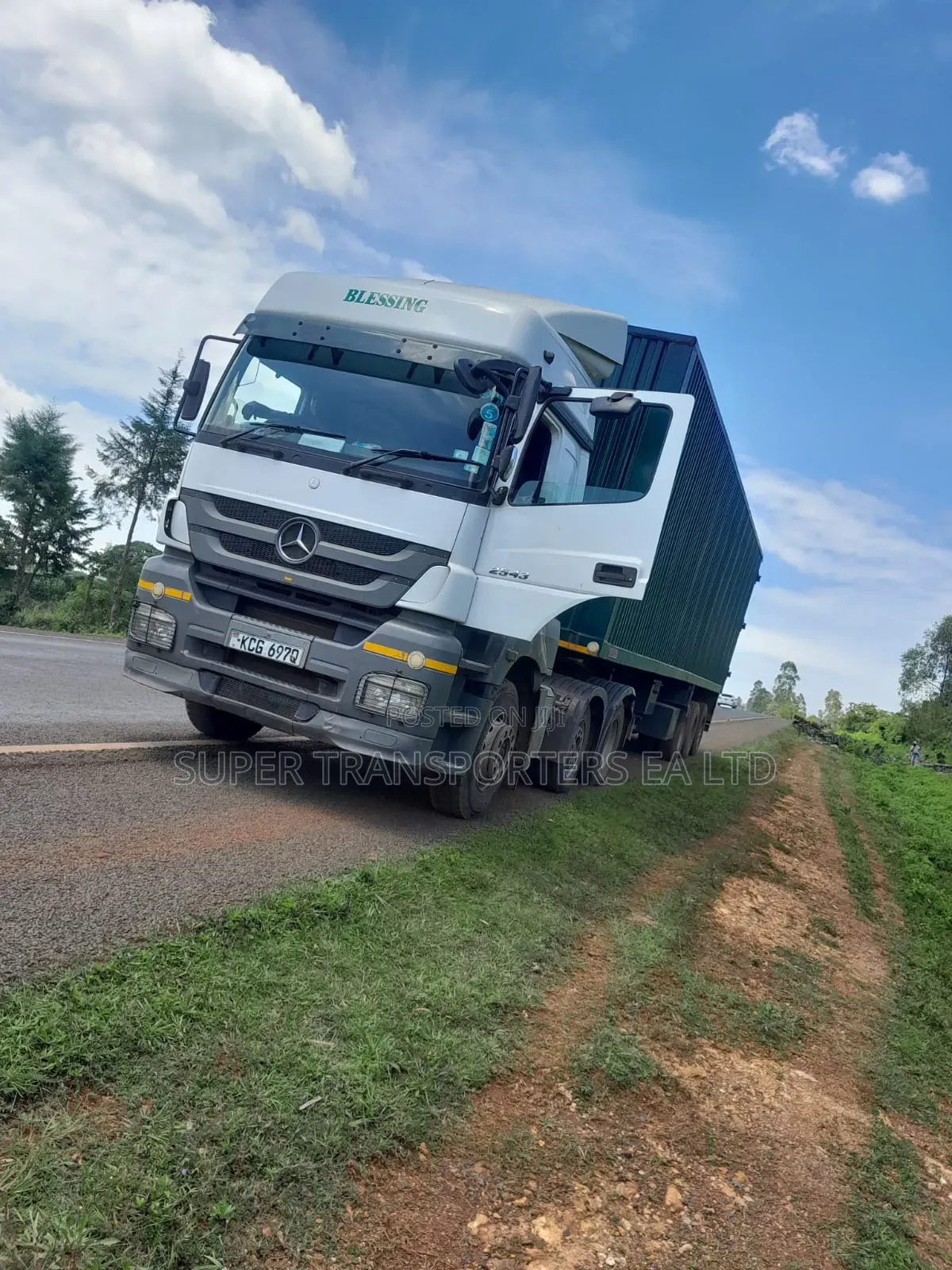 Trailers.In.Kisumu for Transport/Logistics Services to Nairobi.