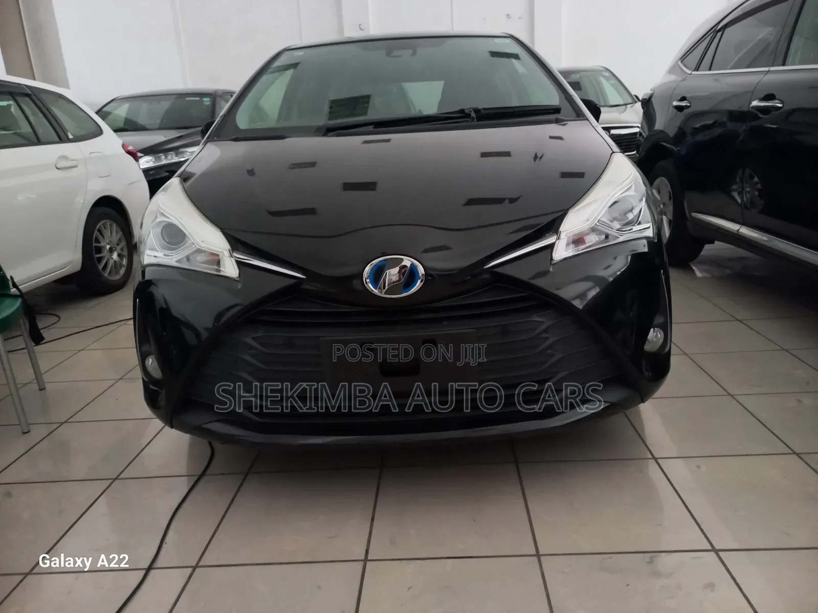 Toyota Vitz 1.5 FWD Hybrid 5dr 2019 Black