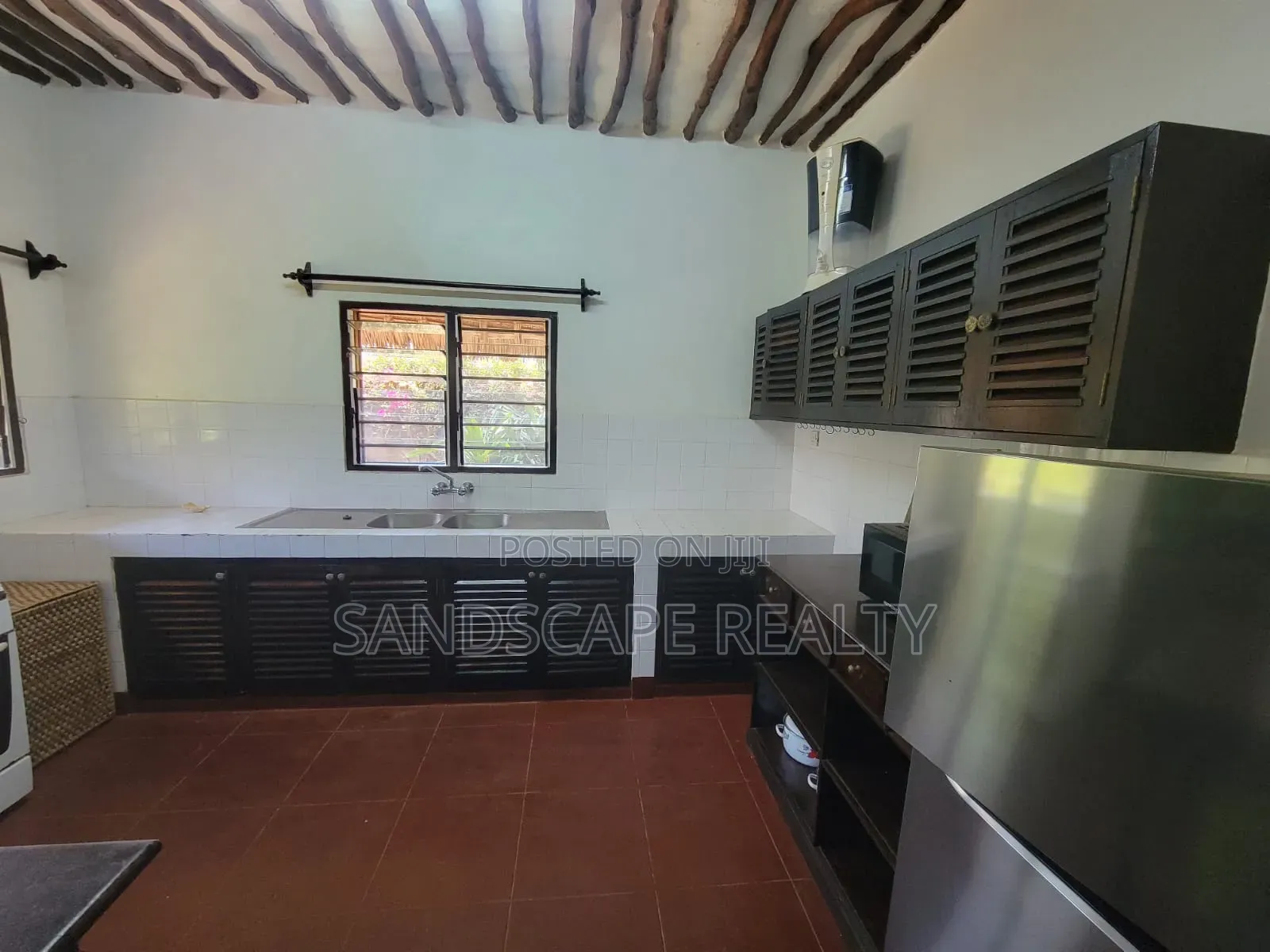 Furnished 3bdrm Villa in Neptune, Diani for sale