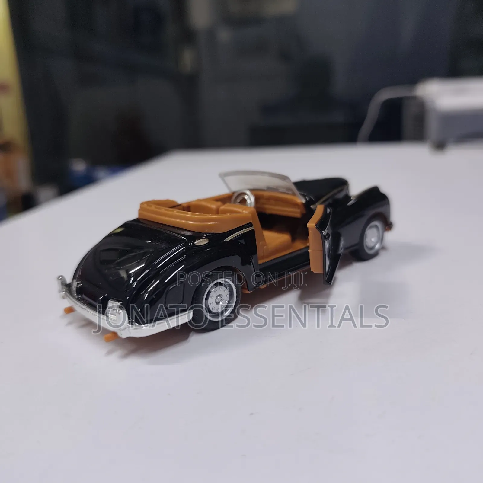 Diecast Metal Mercedes Benz Vintage Toy Car - Pull Back Action