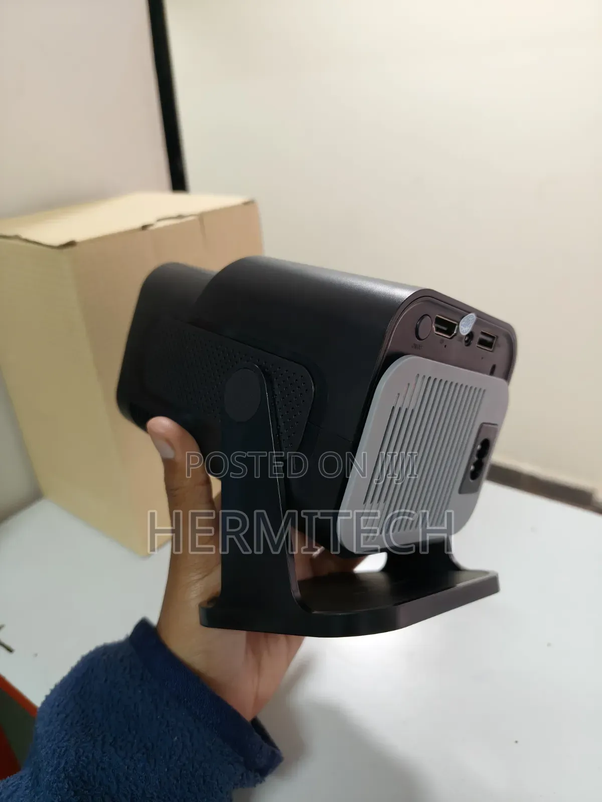 Wireless Mini Hy Projector 150inch,16gb Wifi Bluetooth Smart Hdmi Usb
