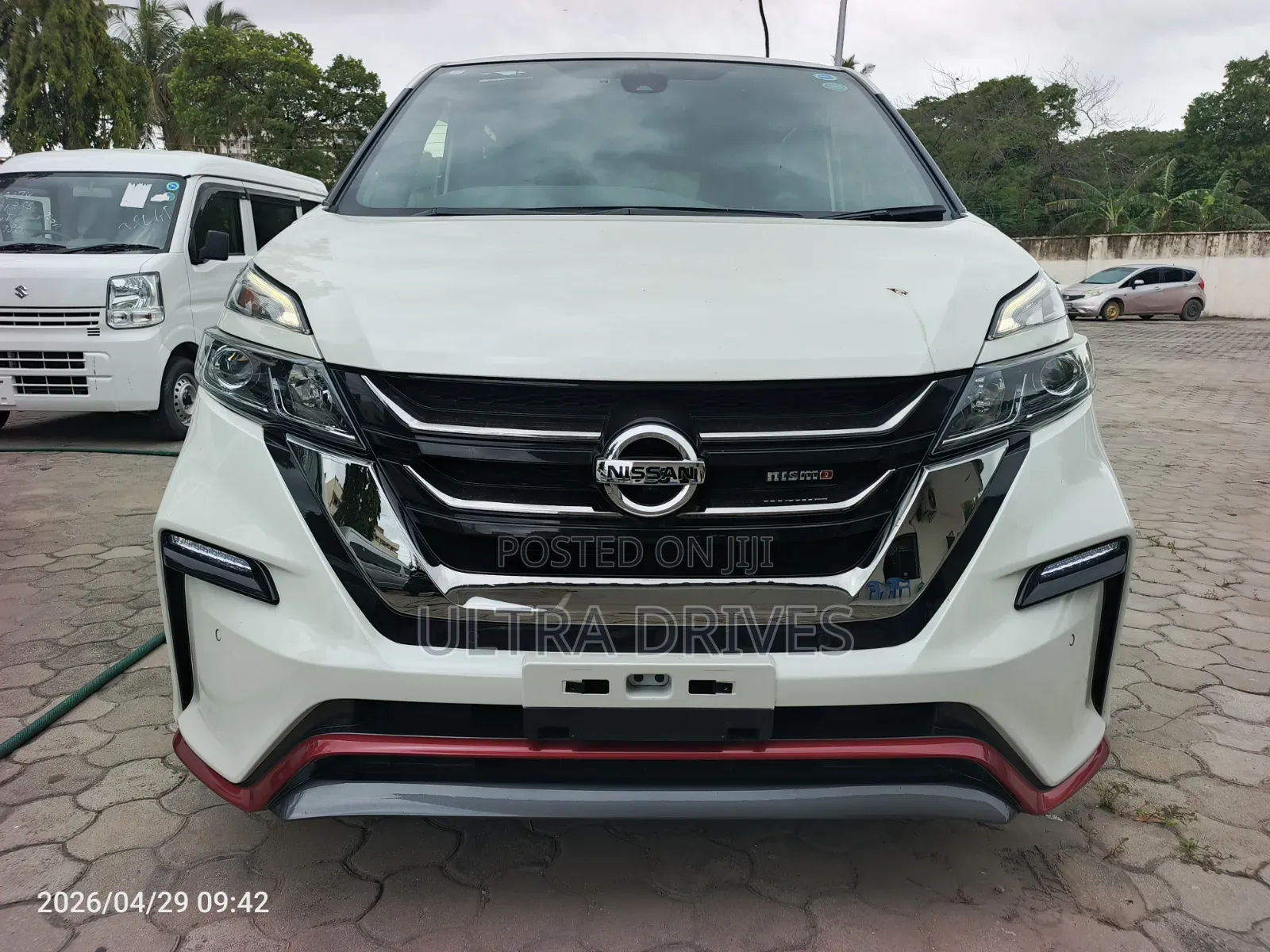 Nissan Serena 2019 White