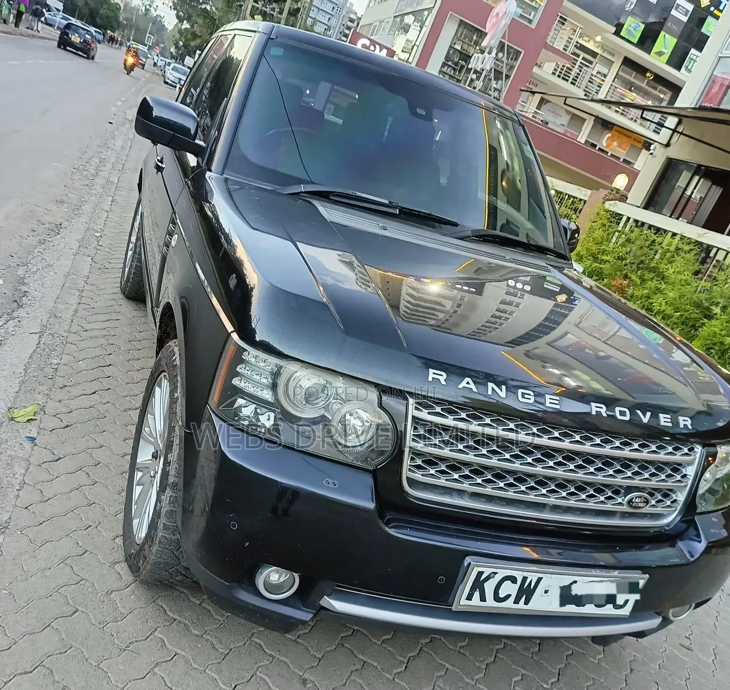 Land Rover Range Rover Vogue 2012 Black