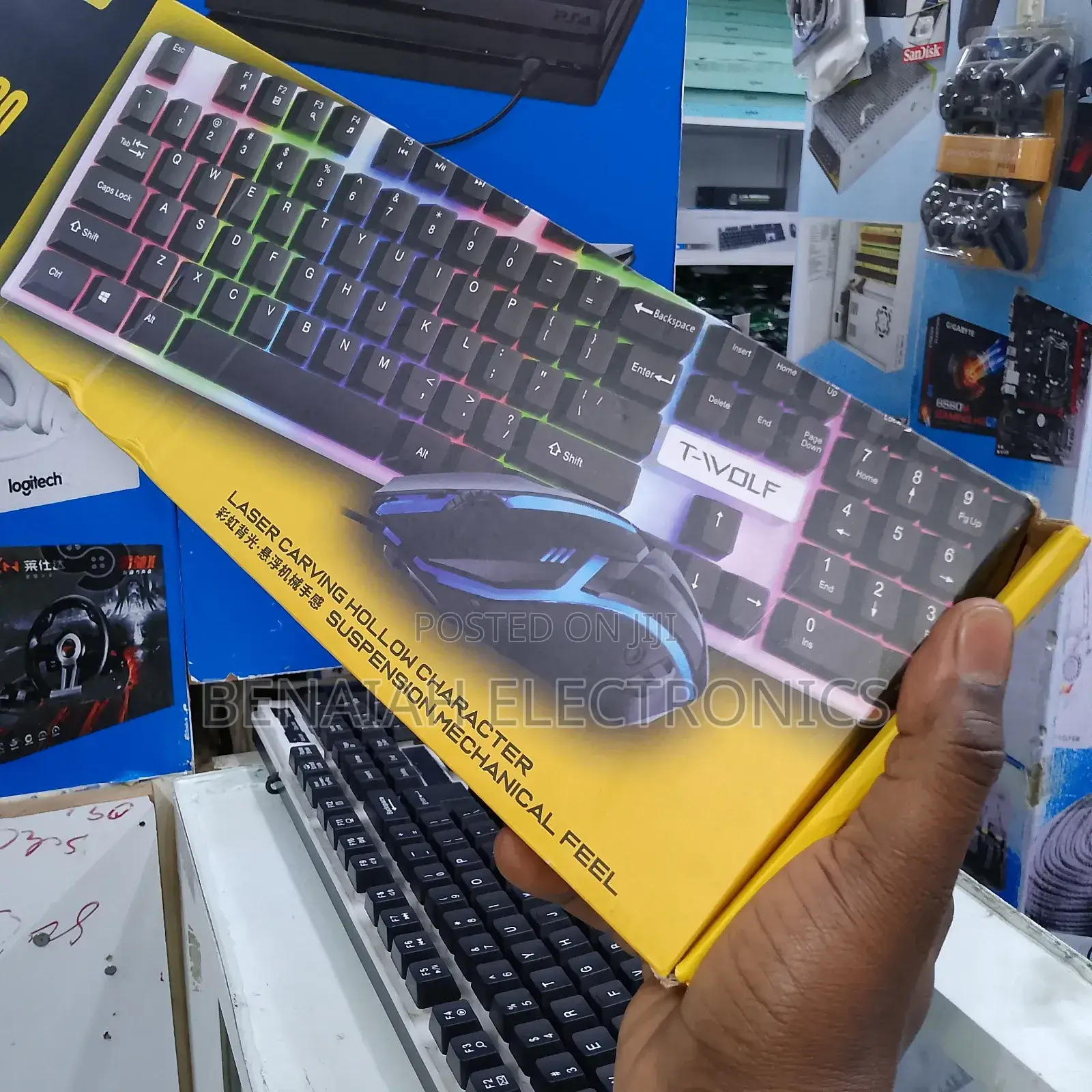 Backlit Keyboard With Mouse