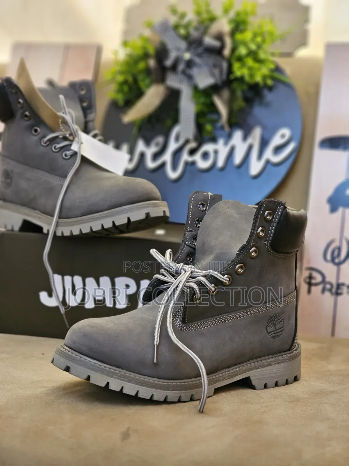 Plain Colors Timberland Boots