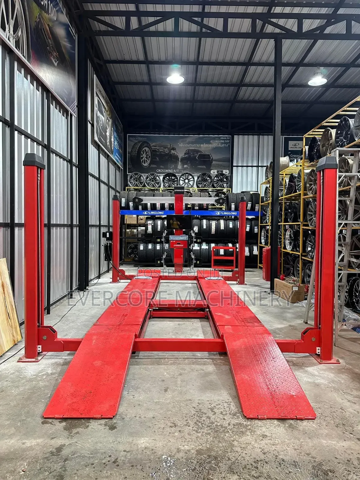 Commercial 4tonne Four Post Carlift Machine For Wheel Alignment.