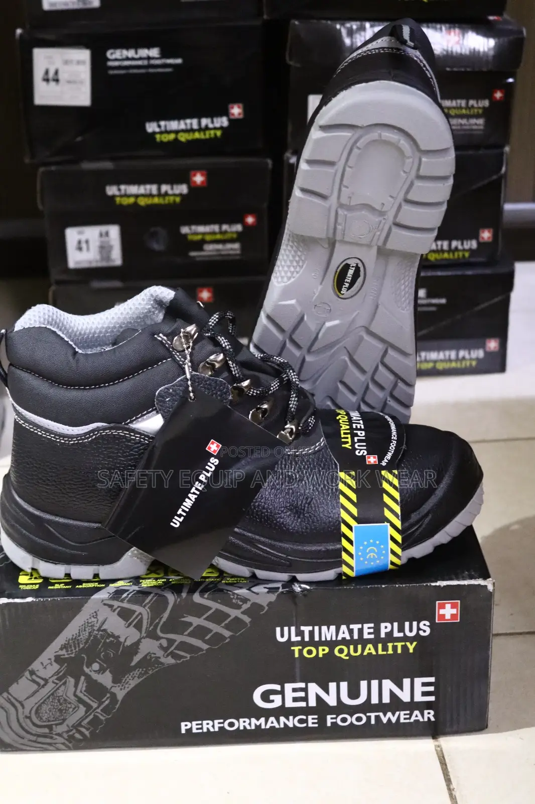 Ultimateplus Safety Boots(With A Steel Toe)