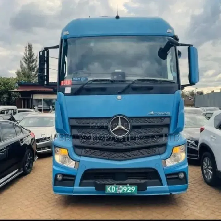 Heavy.Commercial°Trailers Eldoret to Nairobi Transportation.