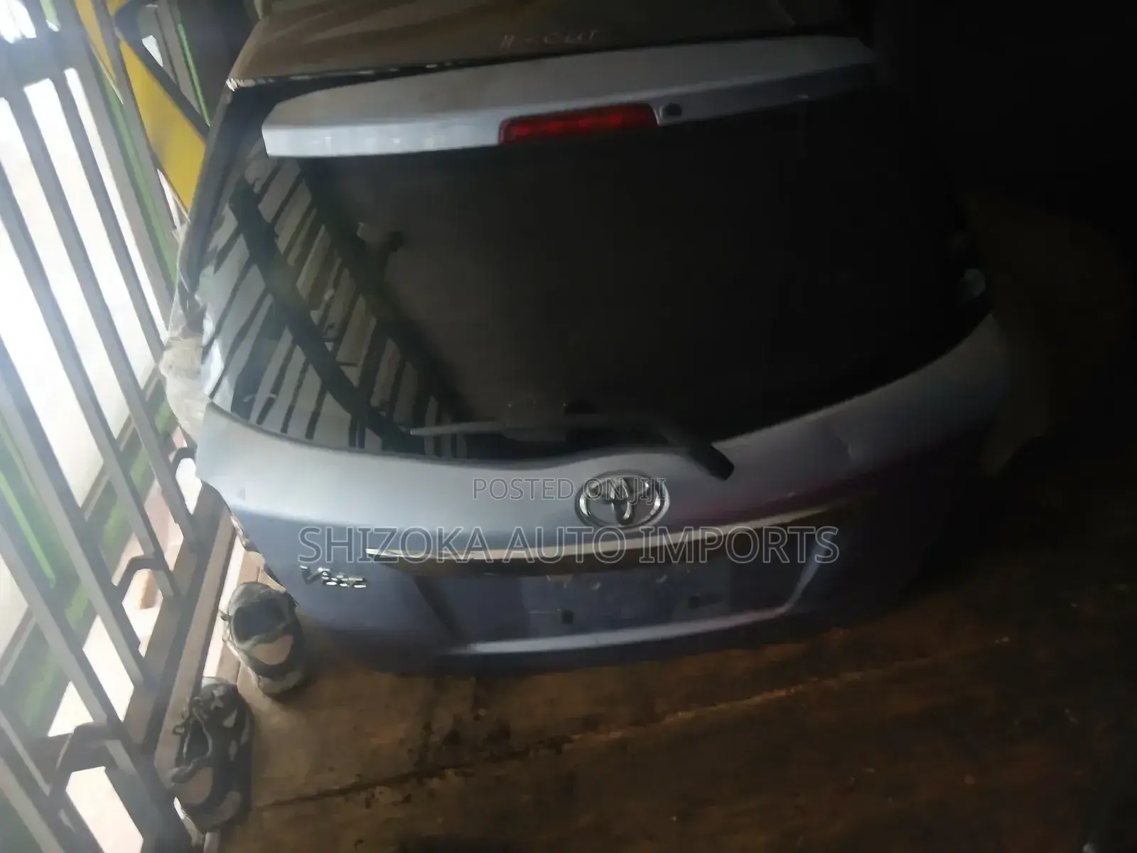 Toyota Vitz Tailgate / Boot Door 2005–2010 Original Ex-Japan