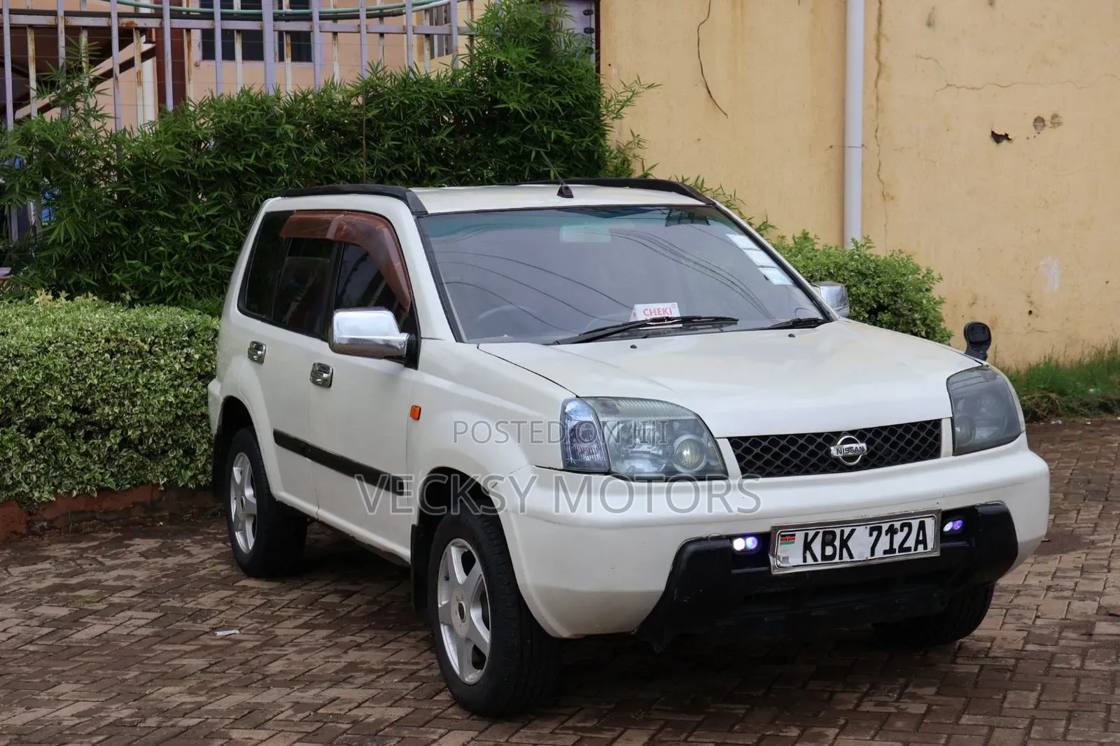 Nissan X-Trail 2004 White