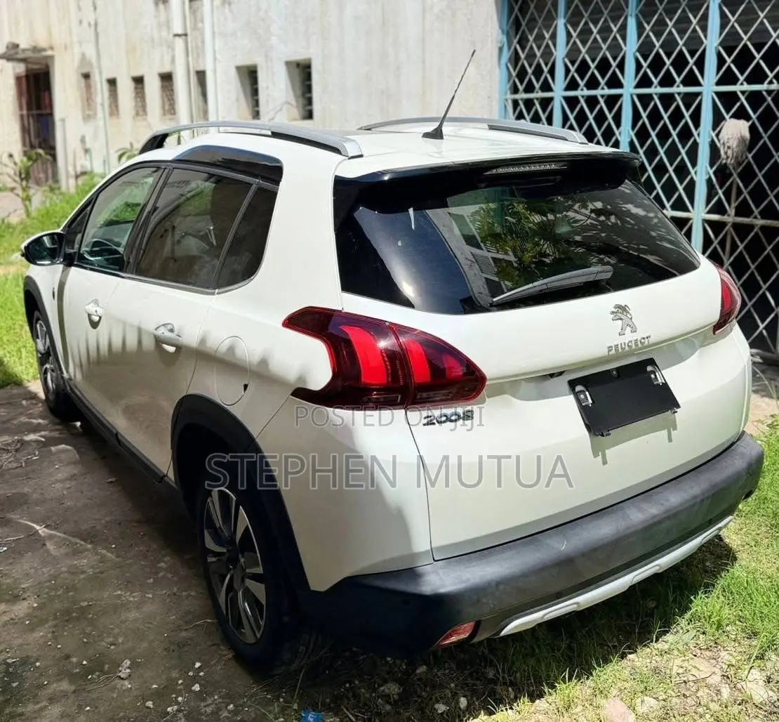 Peugeot 2008 1.2 PureTech (155 Hp) 2019 White