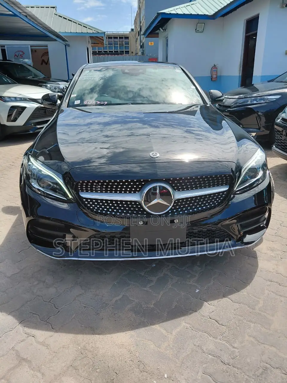Mercedes-Benz C200 2019 Black