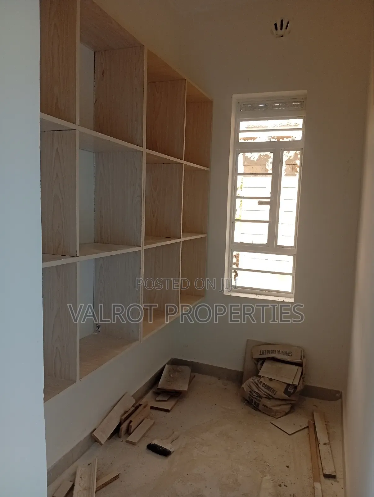 4bdrm Bungalow in Matasia for sale