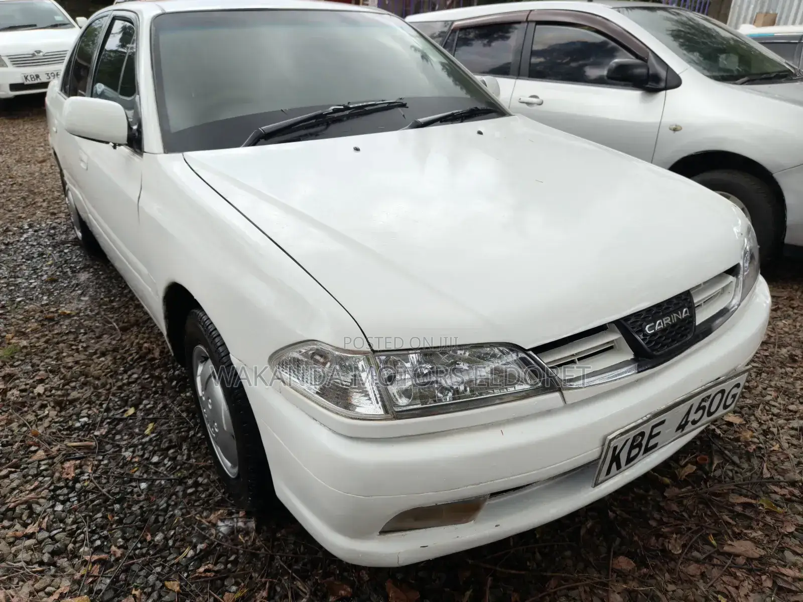 Toyota Carina 1.5 FWD Sedan 2001 White