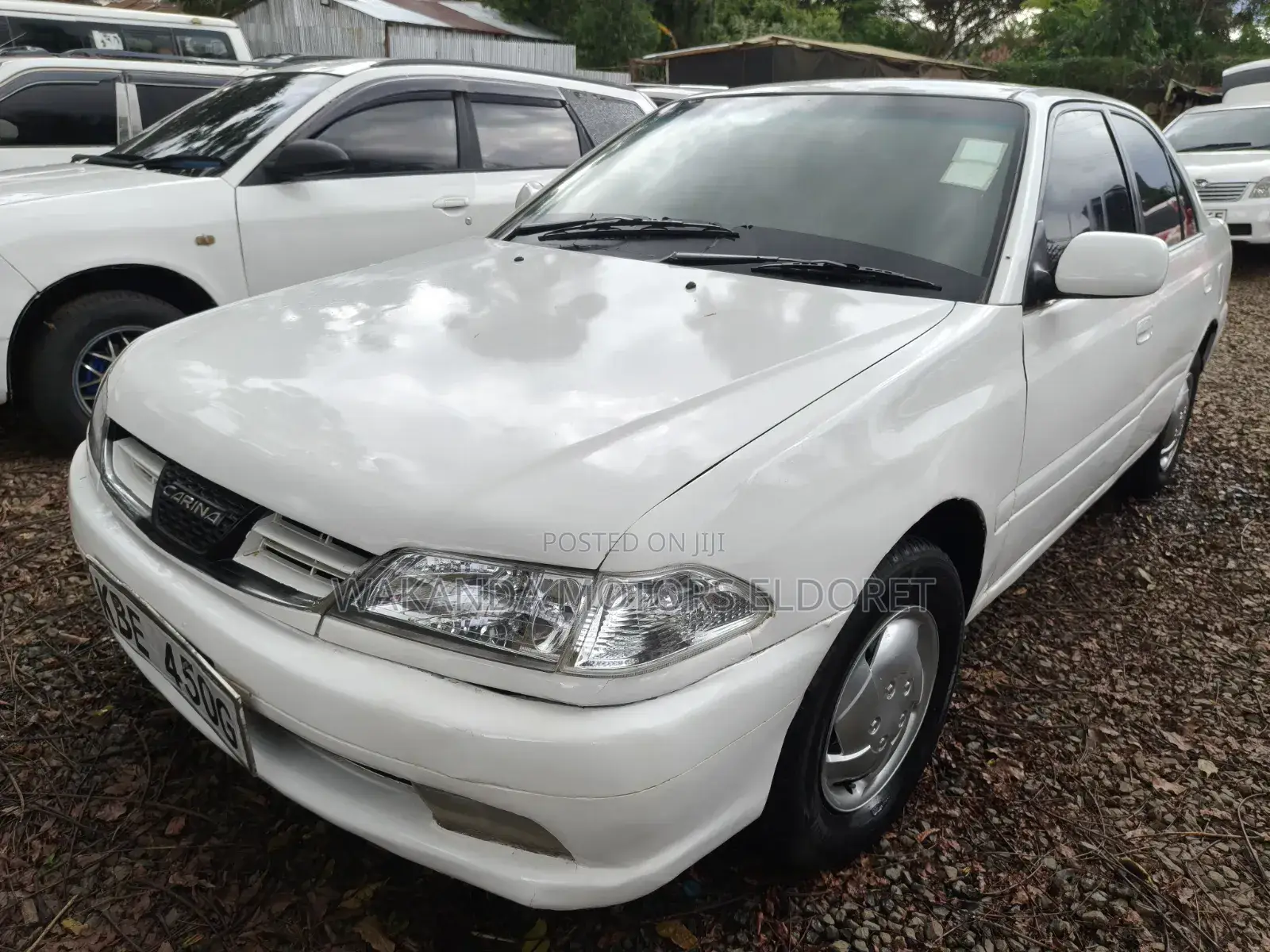 Toyota Carina 1.5 FWD Sedan 2001 White