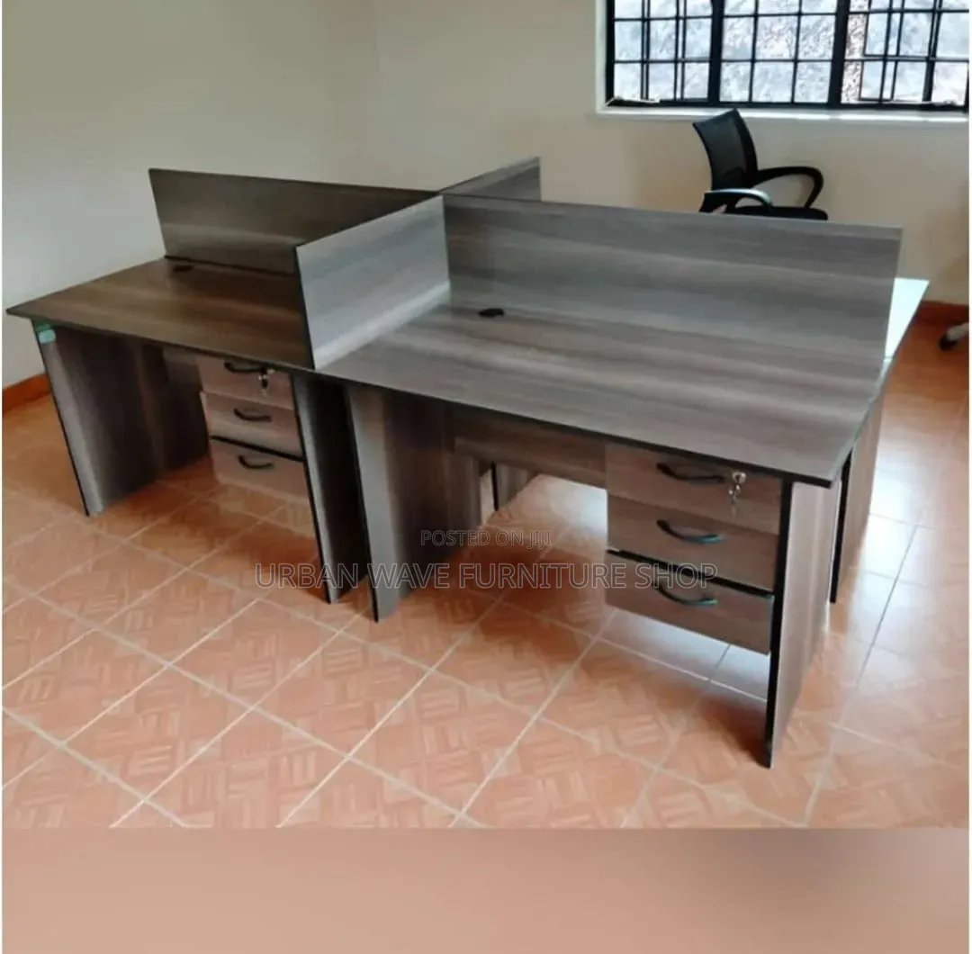 4 Sided Office Workstation
