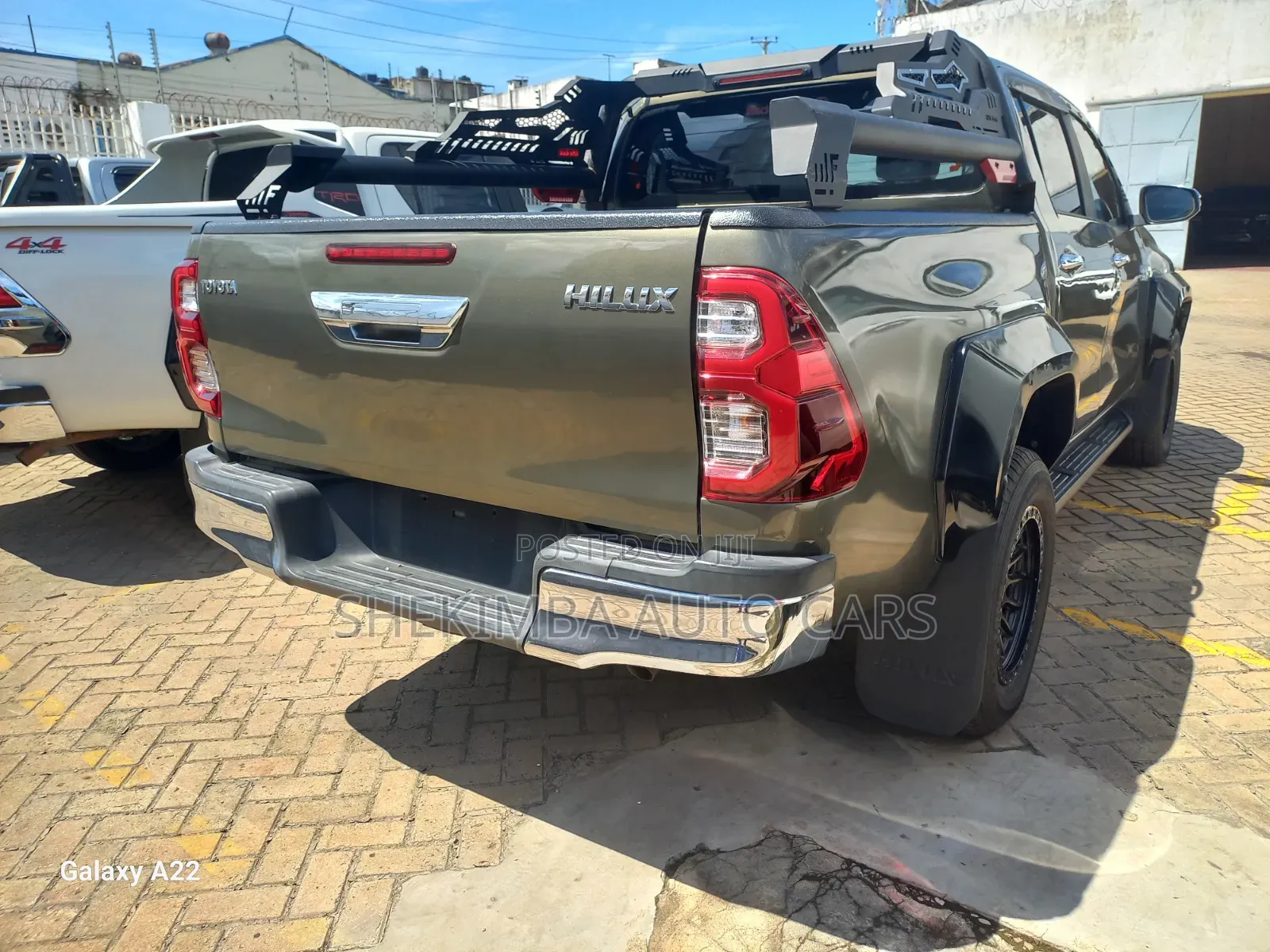 Toyota Hilux 2019 Gray
