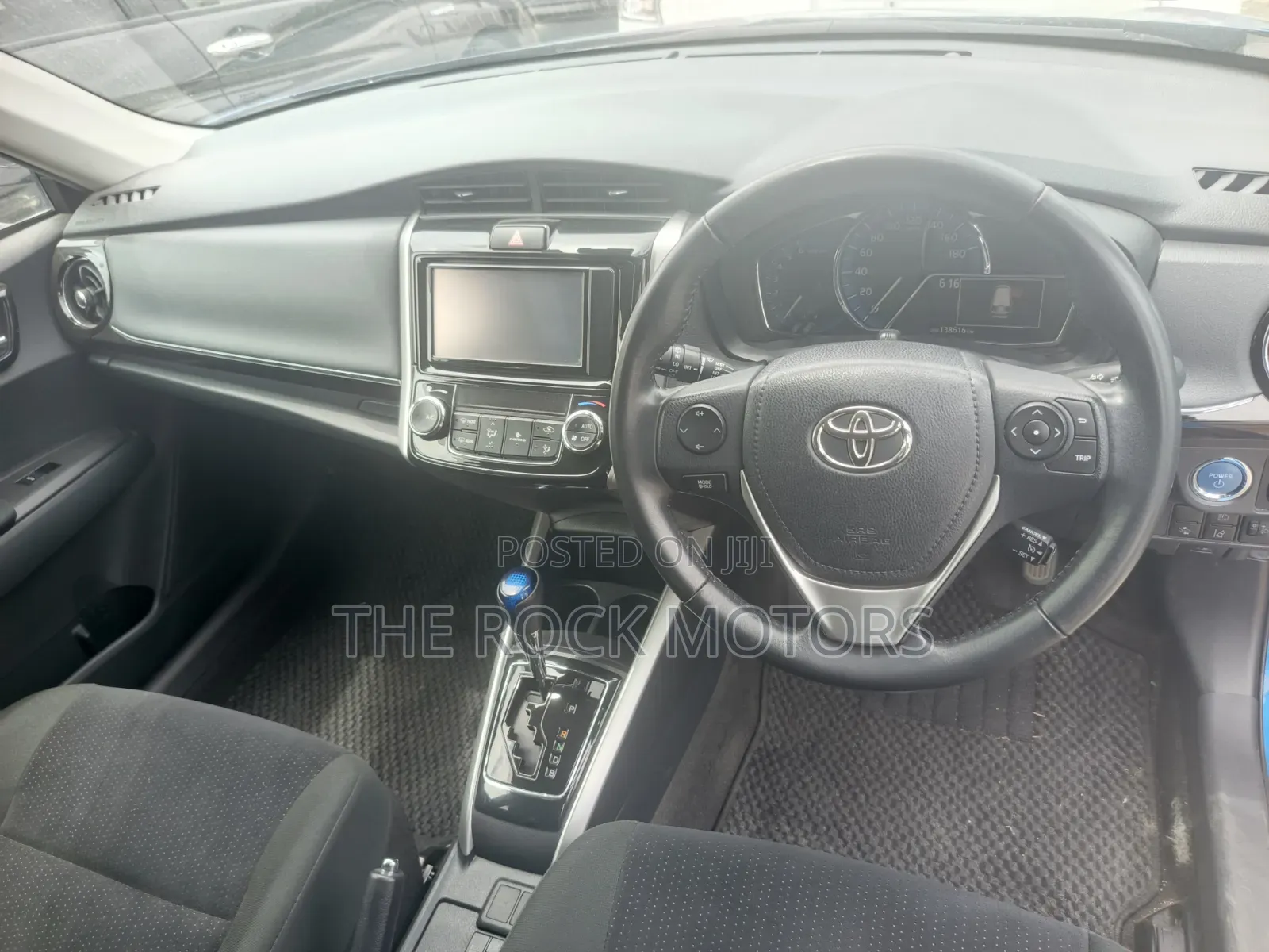 Toyota Corolla Fielder 2020 Blue