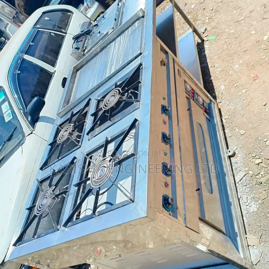 Combined Cooker With 4 Burner Cooker, Griddle and Fryer