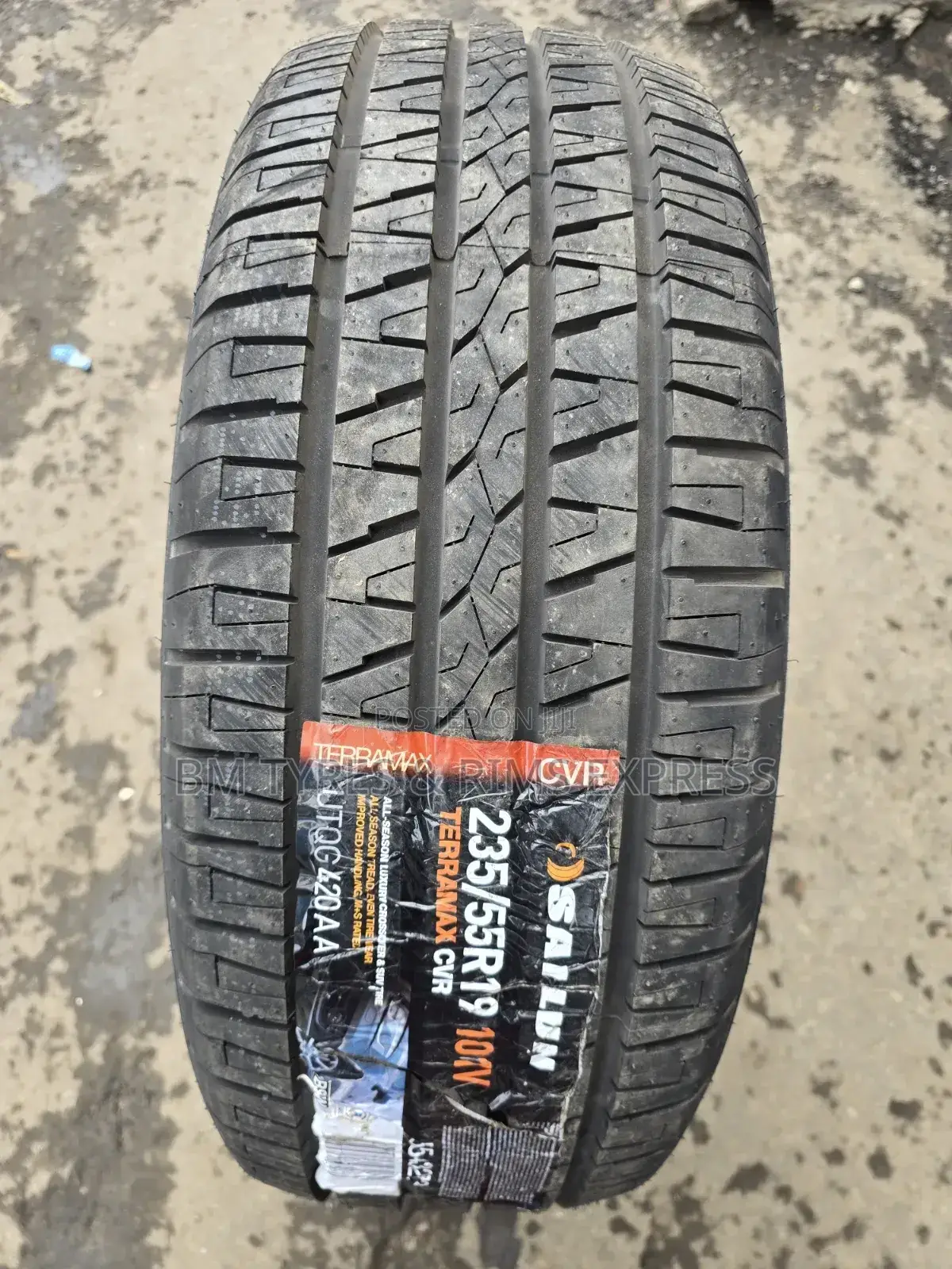 235 /55 R19 Sailun Tyres.