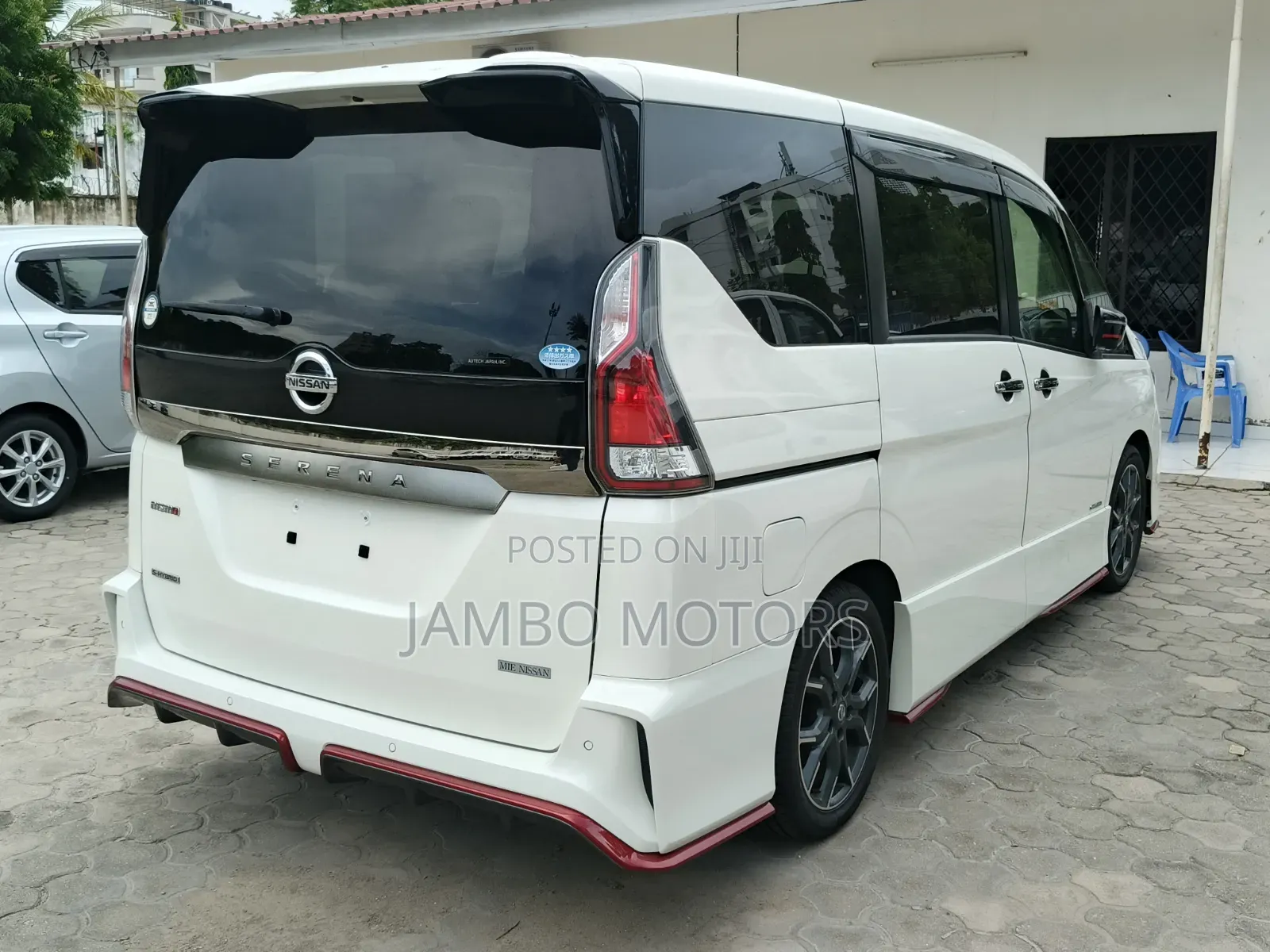 Nissan Serena 2019 White