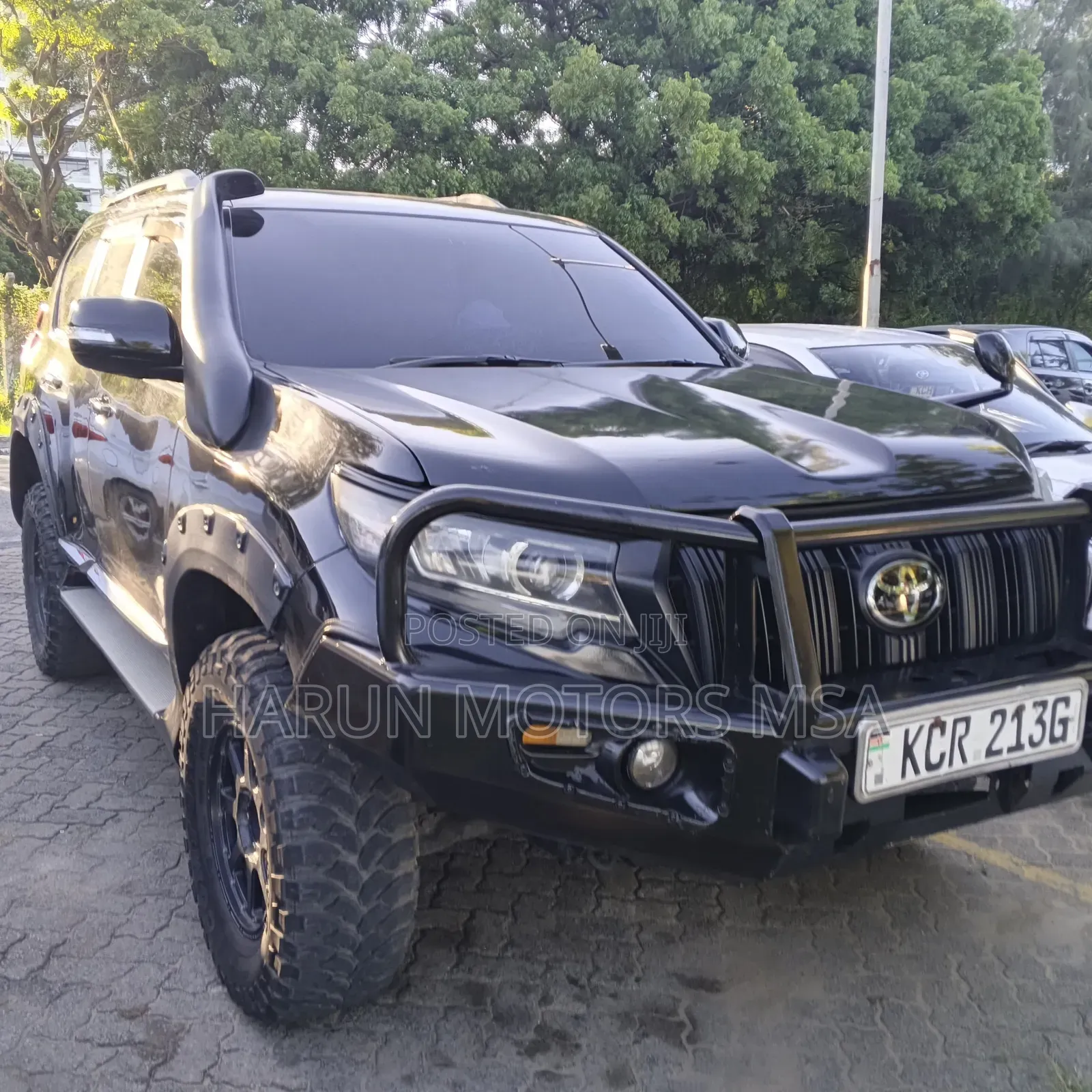 Toyota Land Cruiser 2011 Black