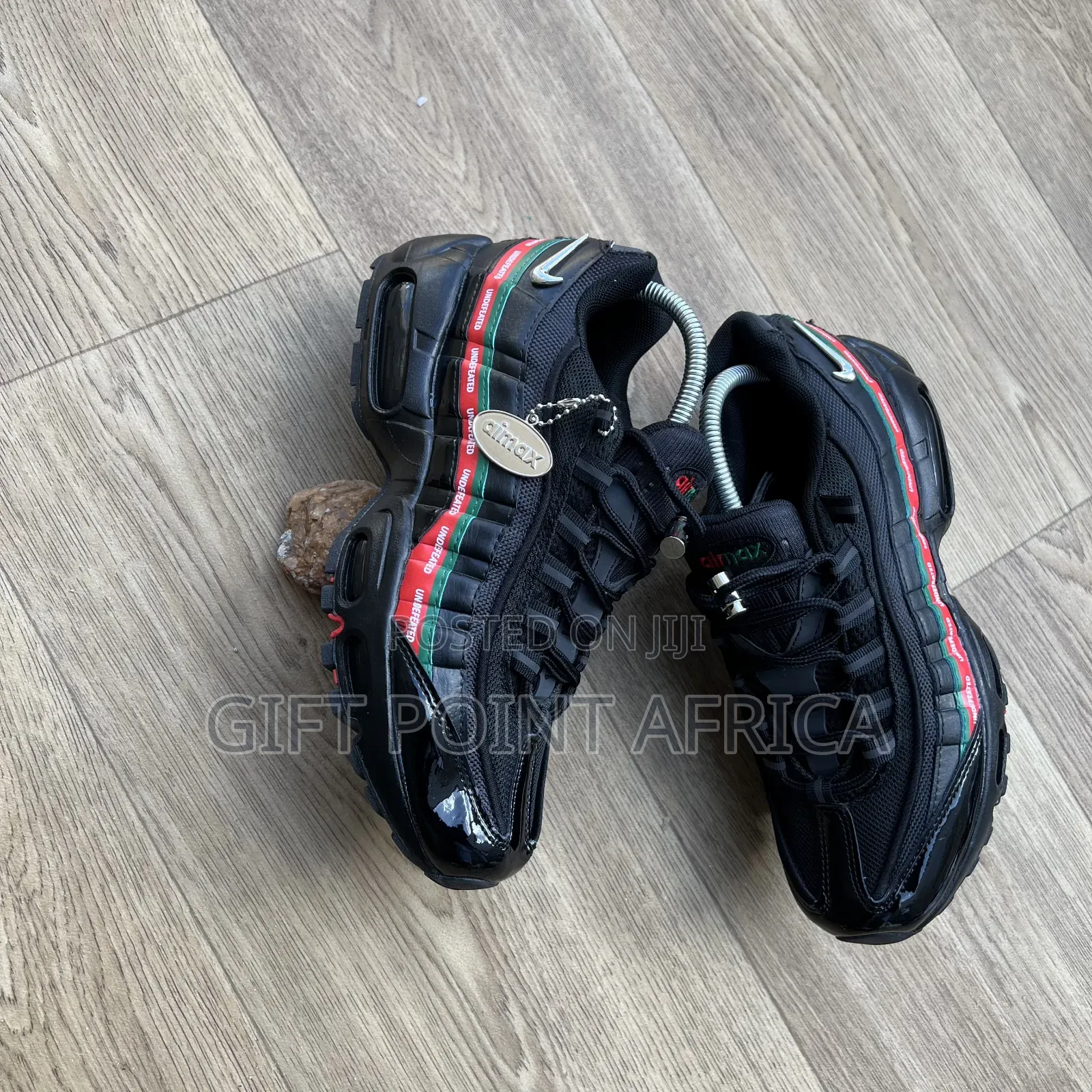 Nike Air Max 95 in the 'Black' Undefeated Sneakers