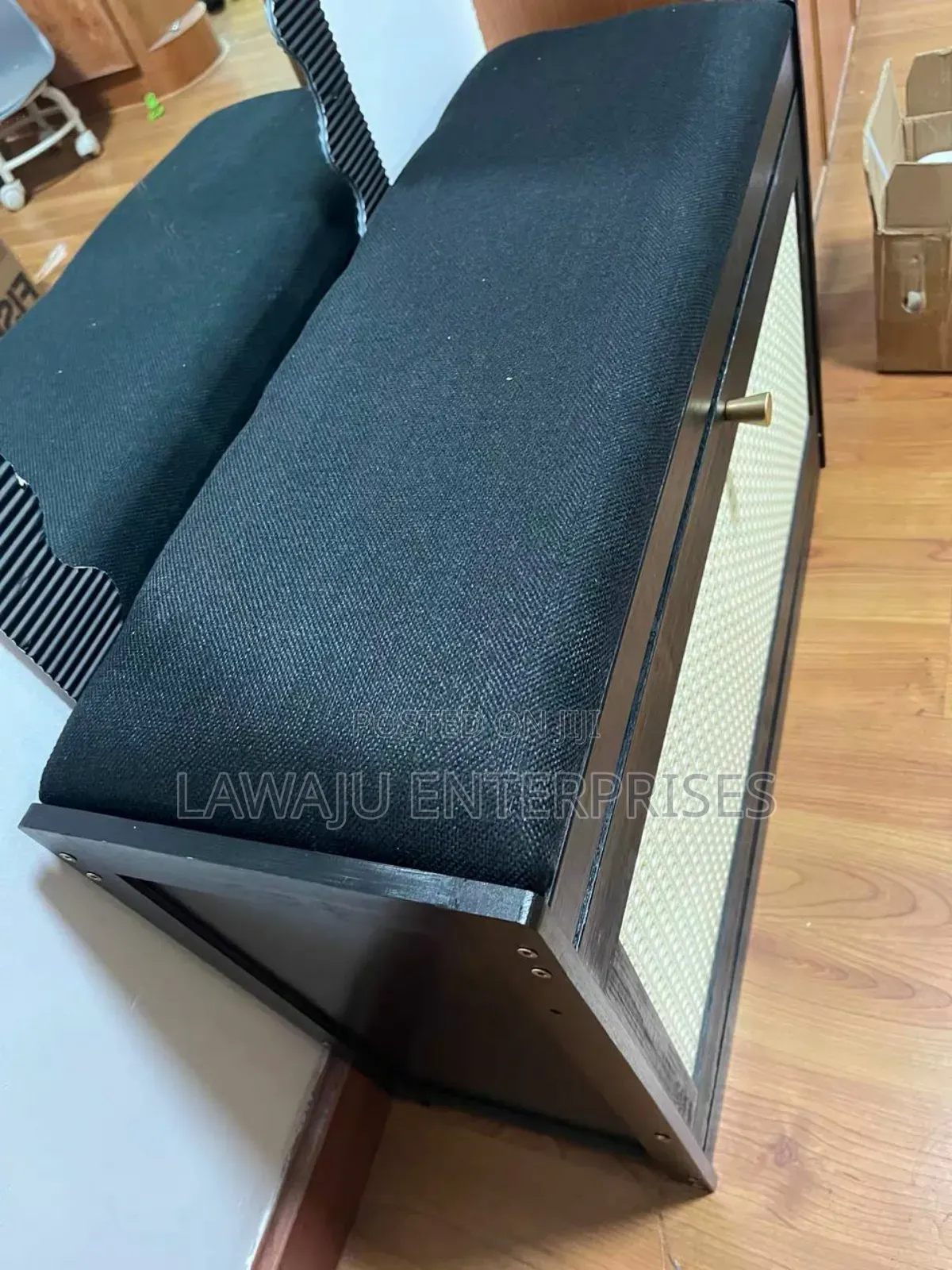Bucket Flip Shoe Cabinet