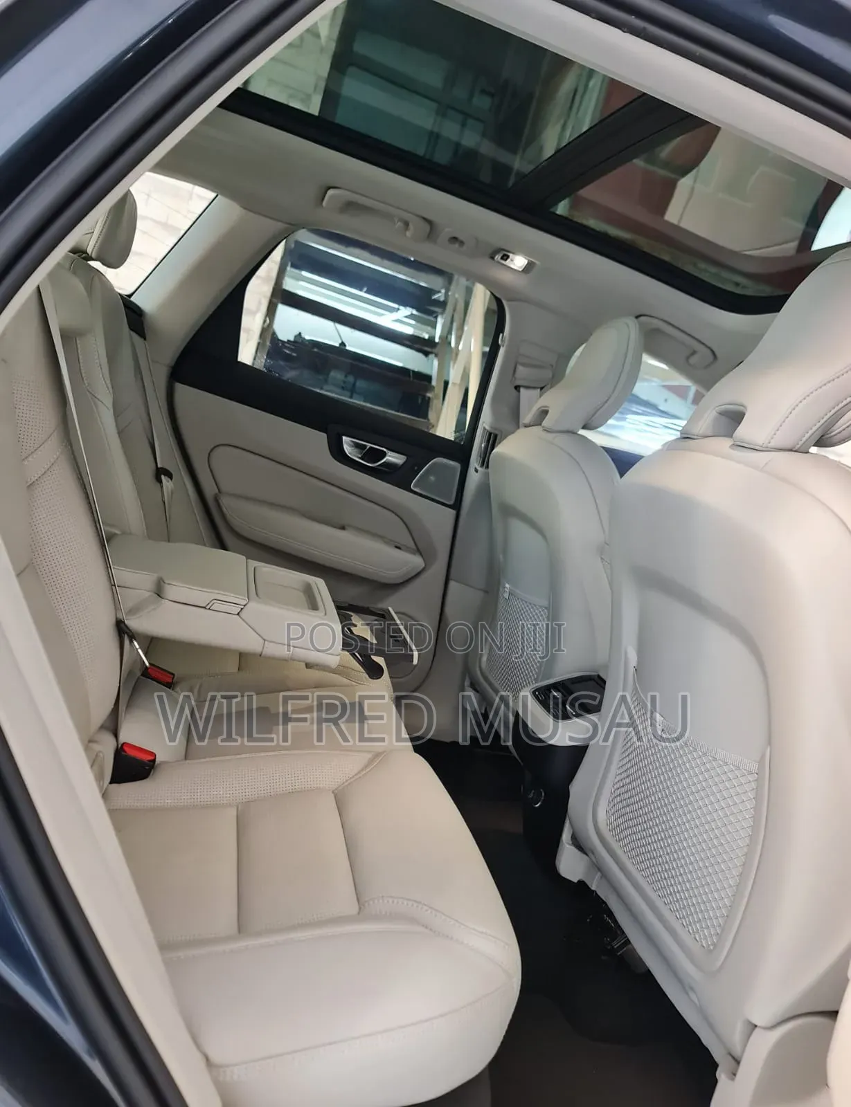 Volvo XC60 2020 Blue