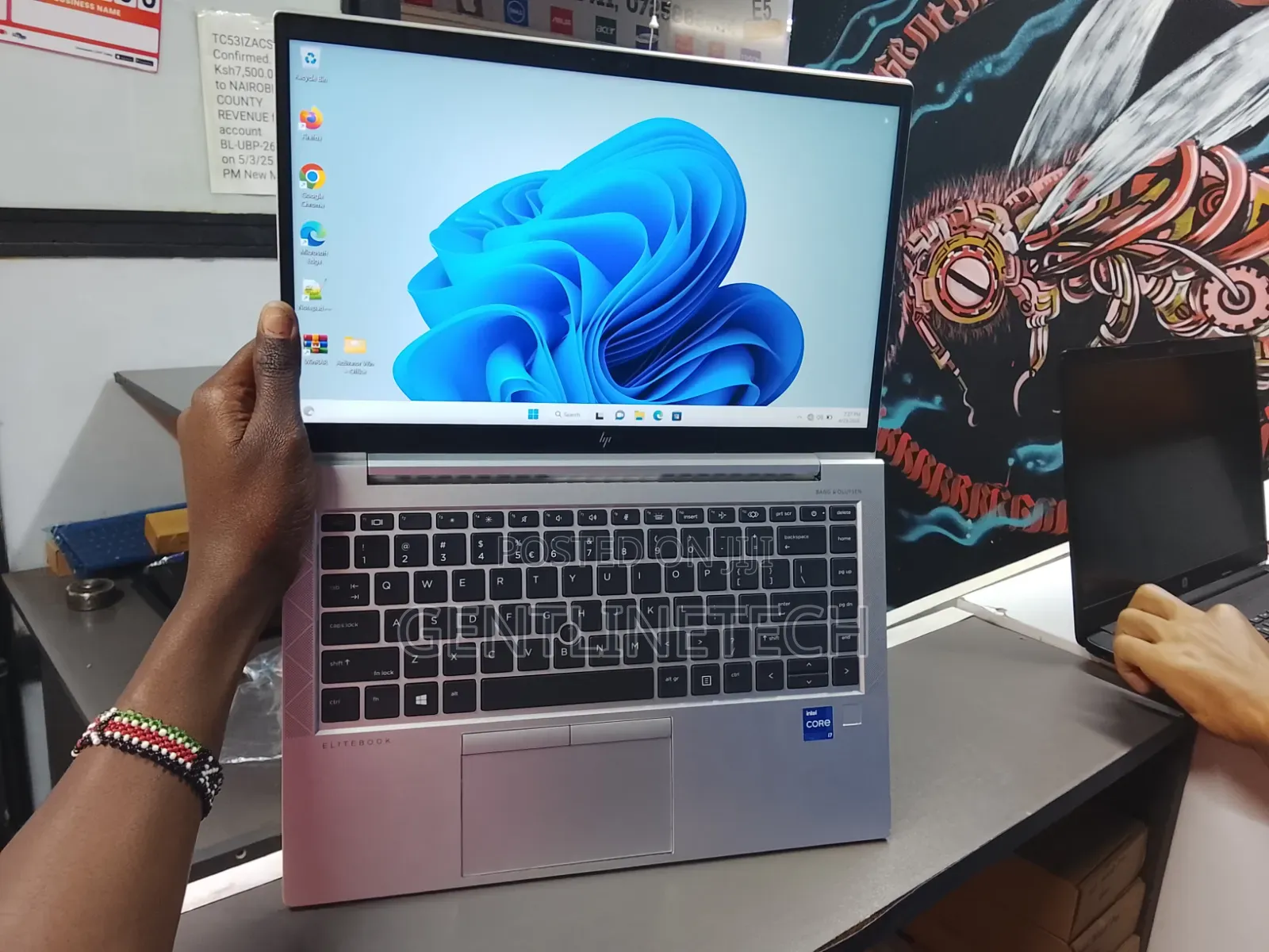 Laptop HP EliteBook 840 G8 16GB Intel Core i7 SSD 256GB