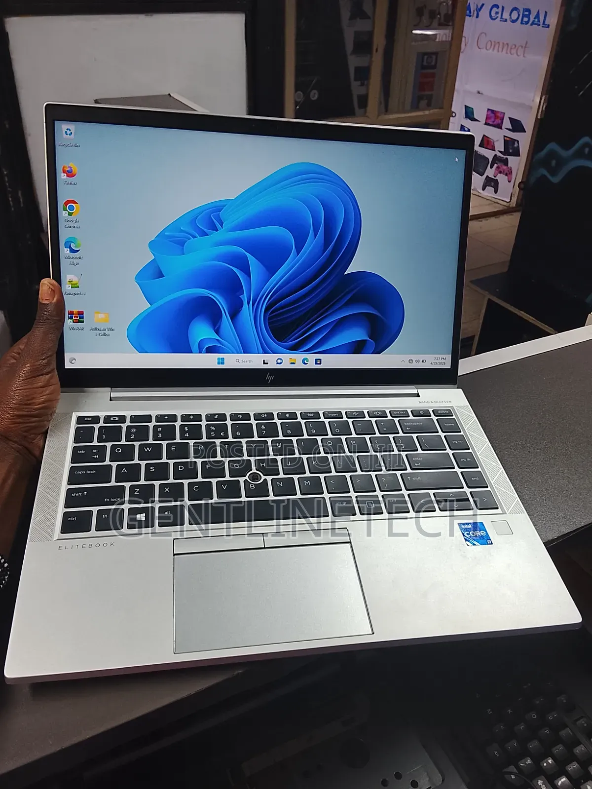 Laptop HP EliteBook 840 G8 16GB Intel Core i7 SSD 256GB