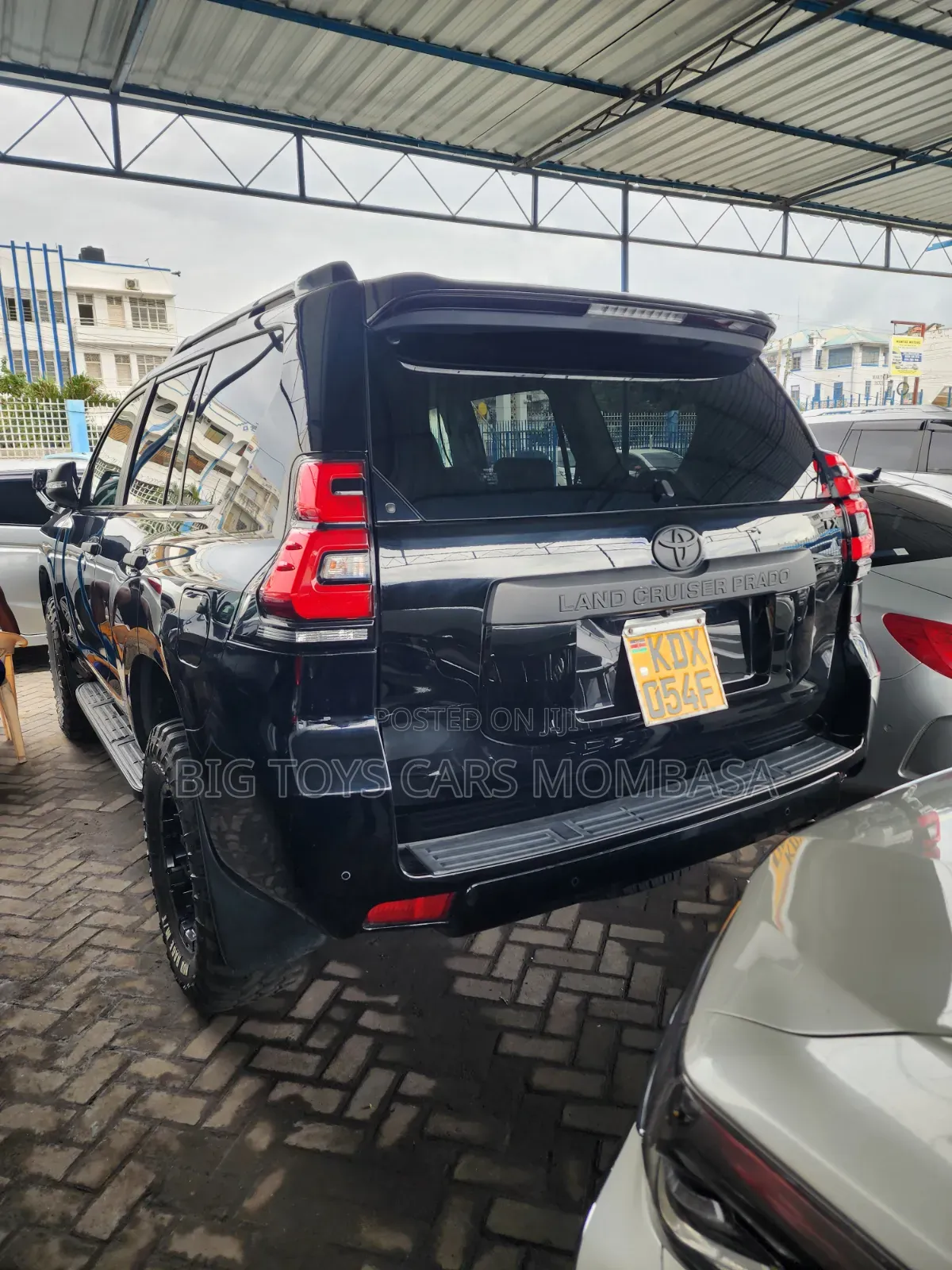 Toyota Land Cruiser Prado 2018 Black