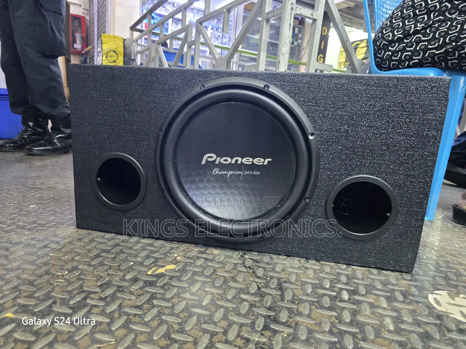Pioneer Bass Speaker 32s4