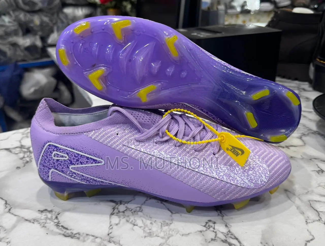Nike Soccer Cleats Size 40-45