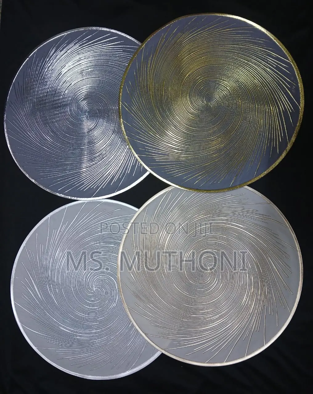 Gold Swirl Design 6 PVC Round Table Placemats