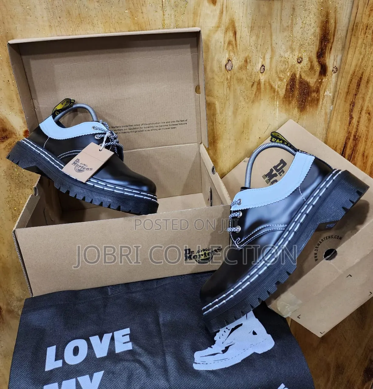 Dr. Martens Airwair Low-Cut Boots