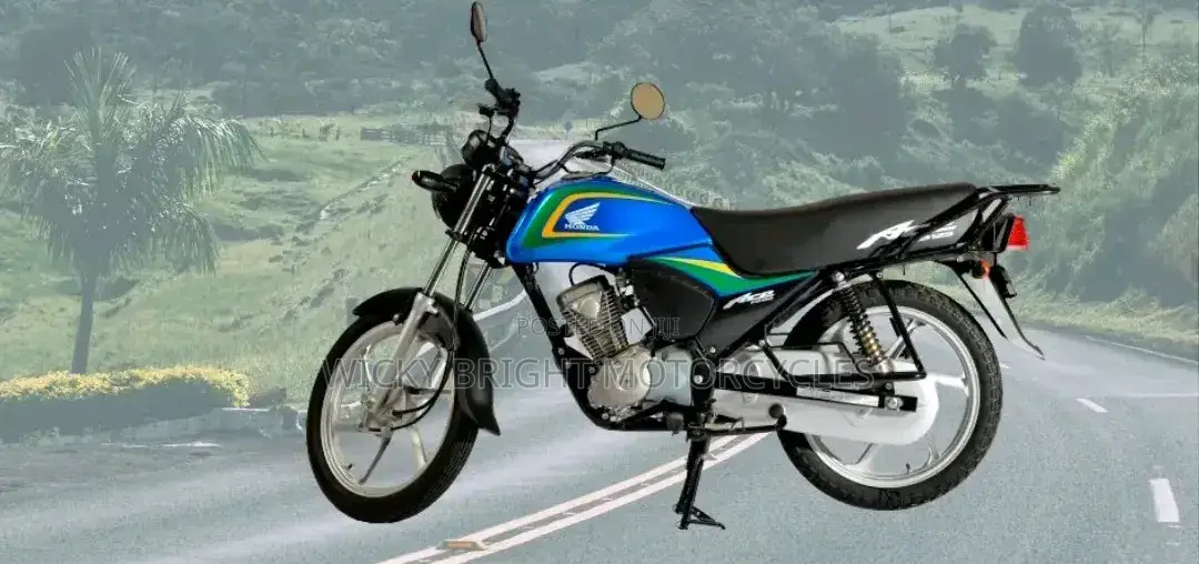 New Honda CB 2025 Blue