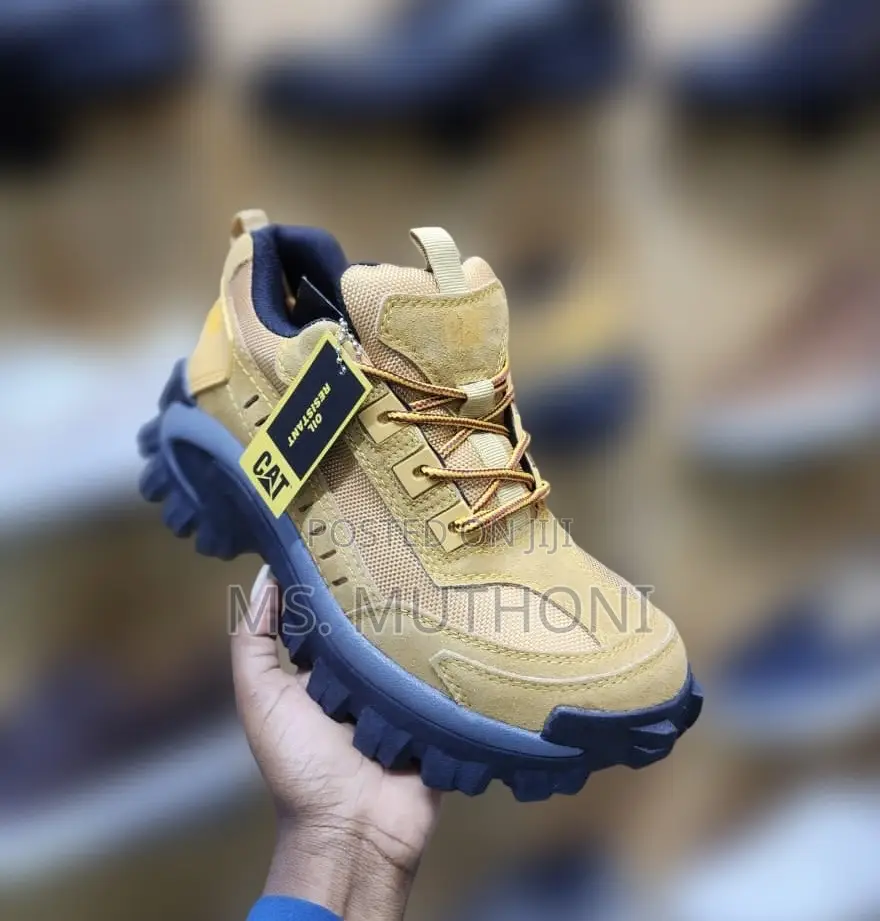 Lace Up Low Cut Caterpillar Intruder Sneakers Size 39-45