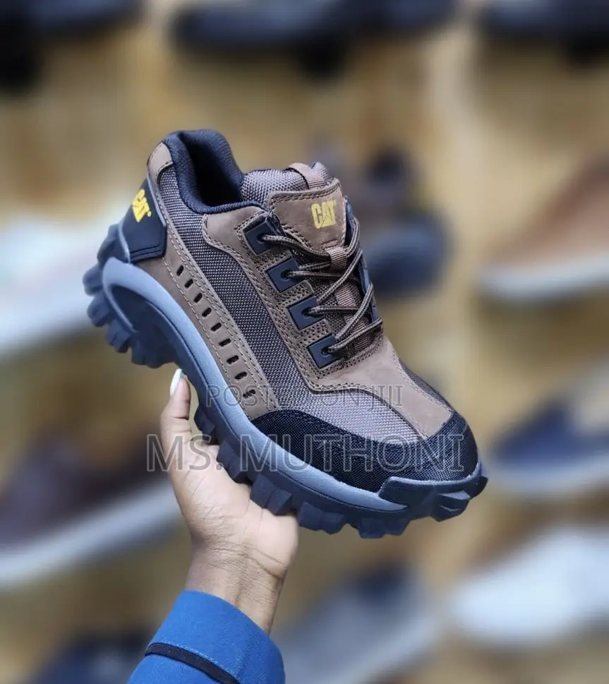 Lace Up Low Cut Caterpillar Intruder Sneakers Size 39-45