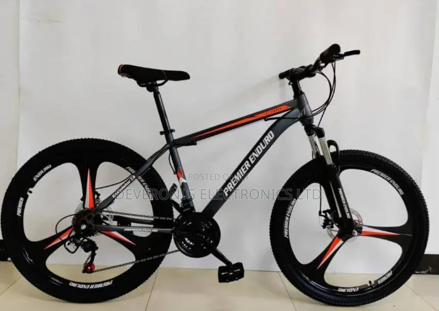 Premier Enduro Spokeless Bike Size 26 18speed