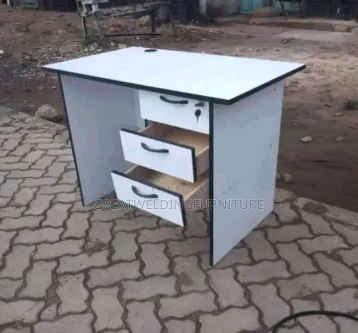 Modern Office Desk