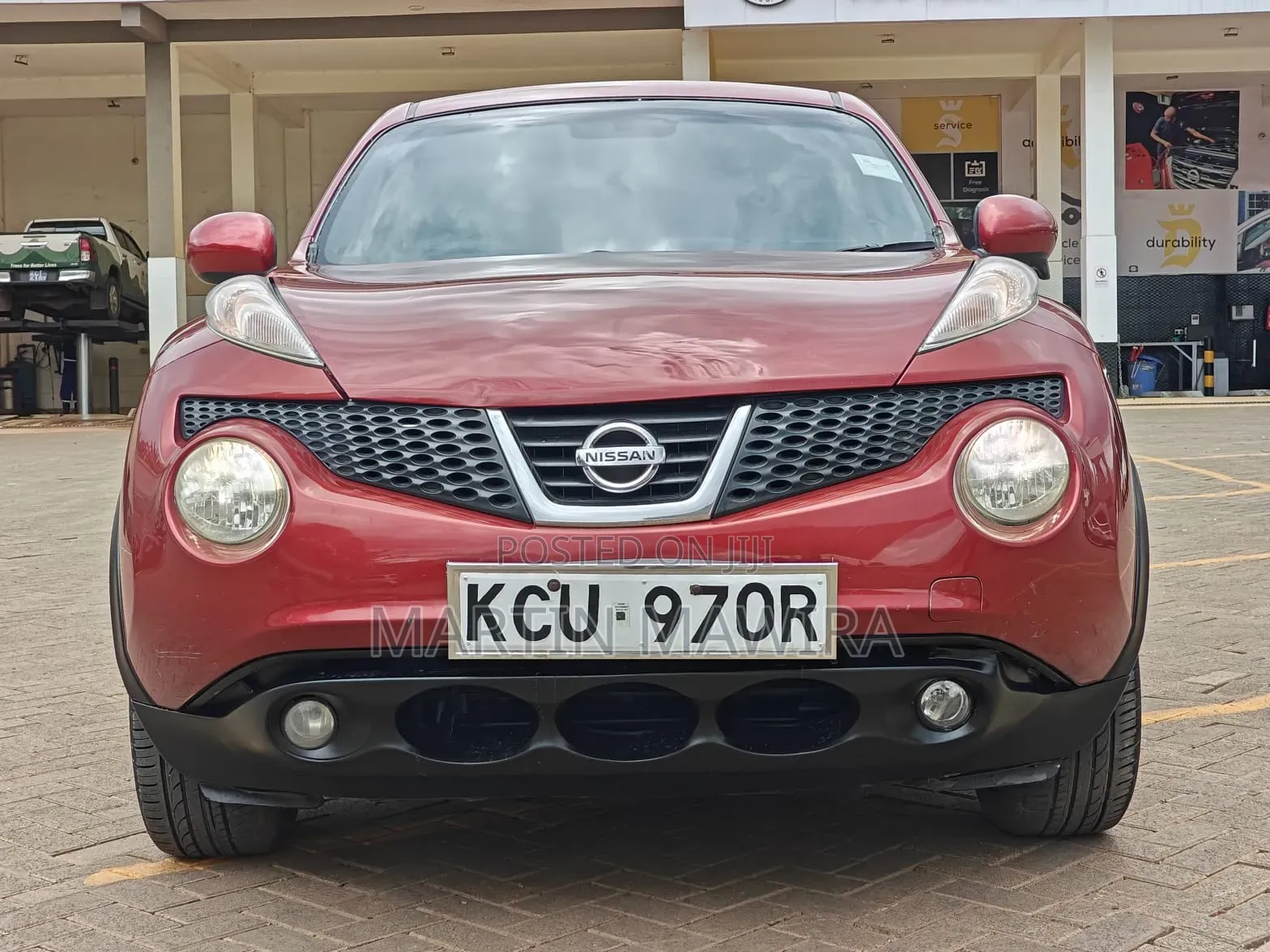 Nissan Juke 2011 Red