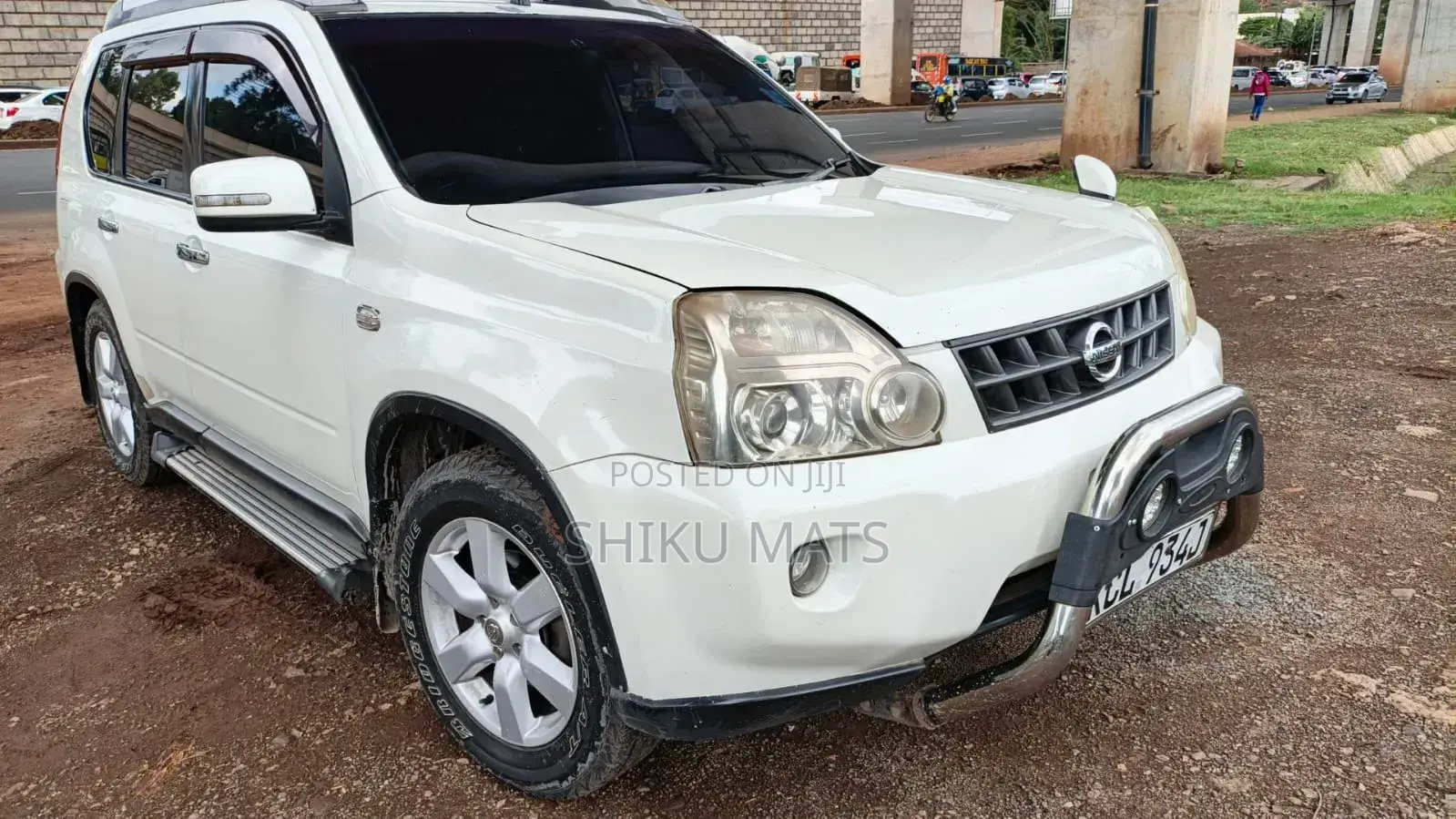 Nissan X-Trail 2.0 Petrol XE 2011