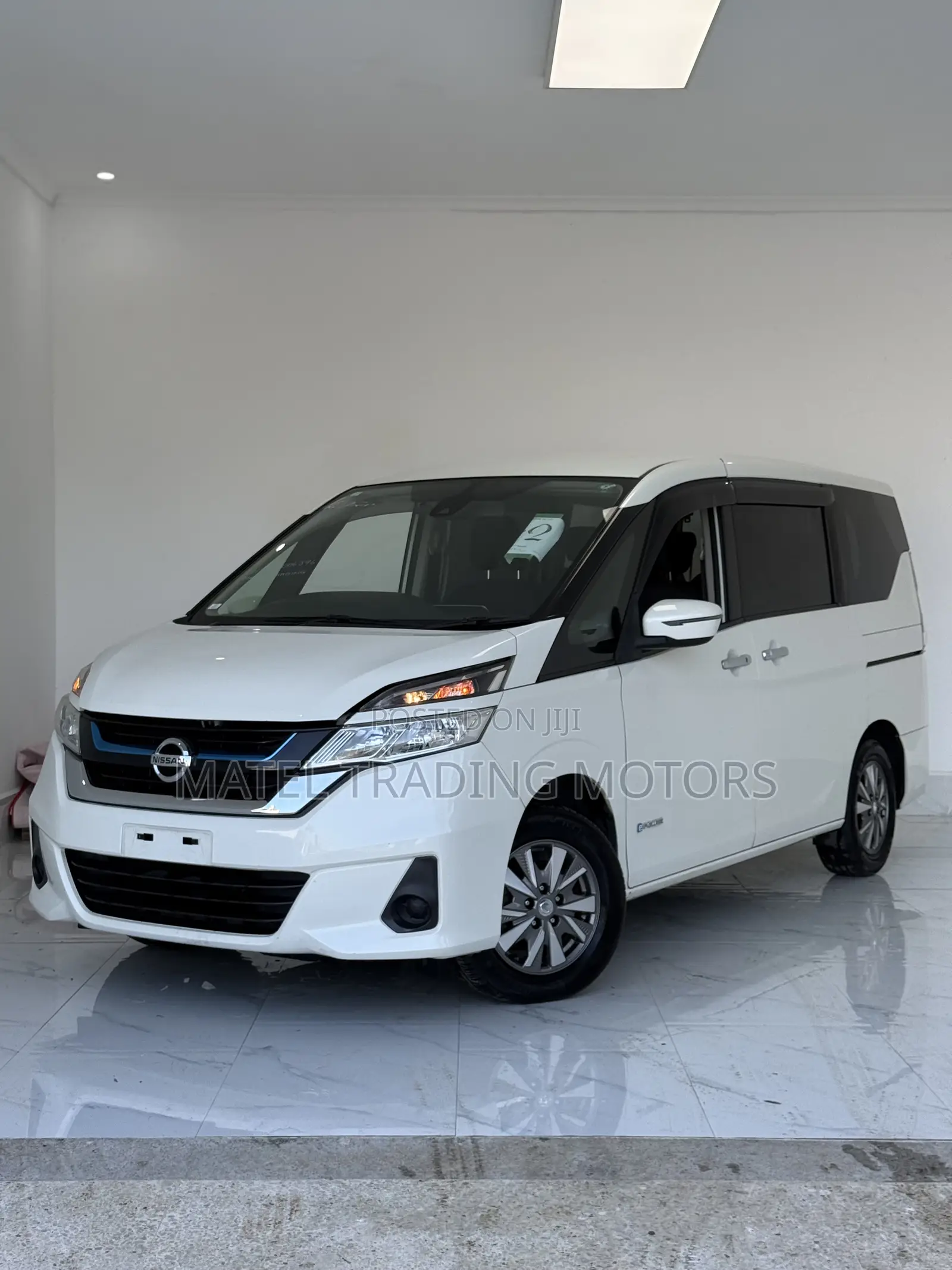 Nissan Serena 2019 White