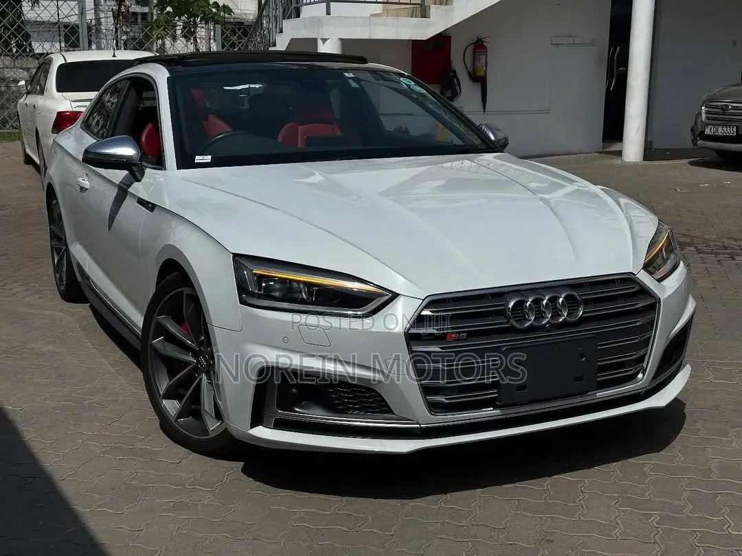 Audi S5 3.0T AWD quattro Coupe 2017 White