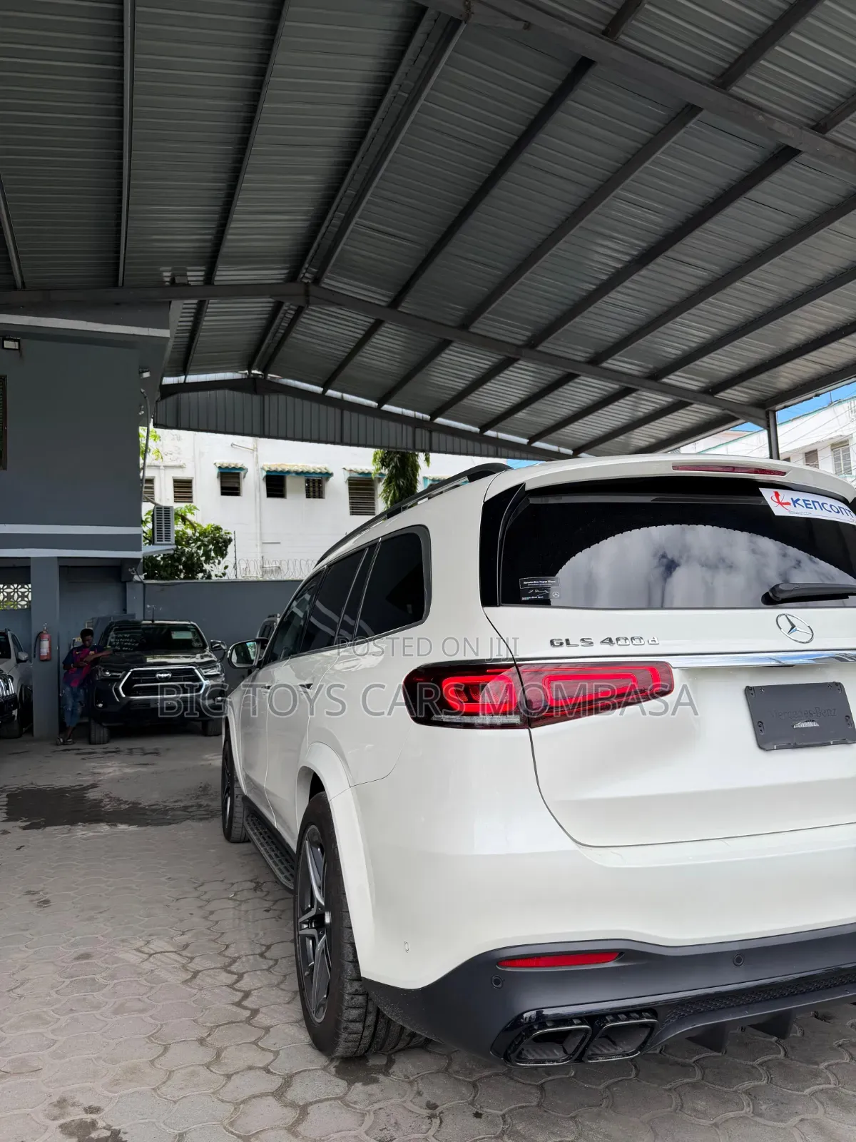 Mercedes-Benz GLS-Class GLS 400d 2022 White