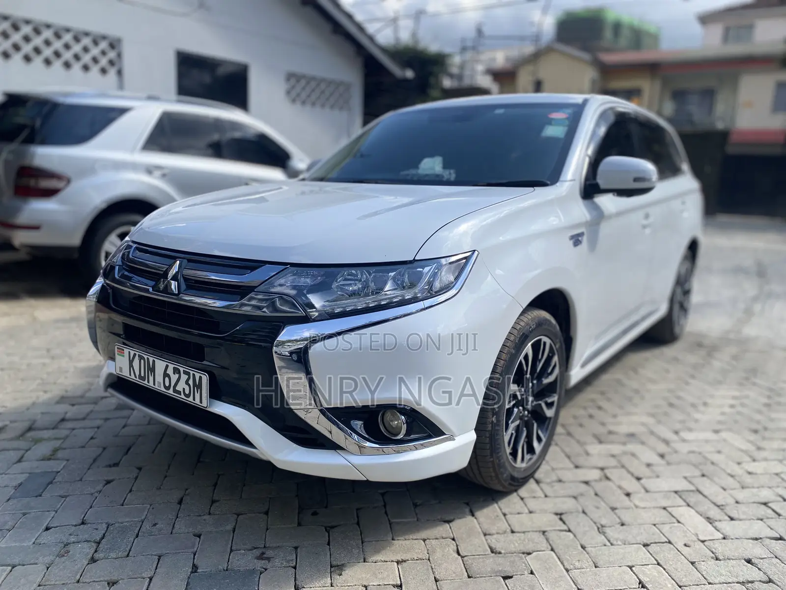 Mitsubishi Outlander 2016 Pearl