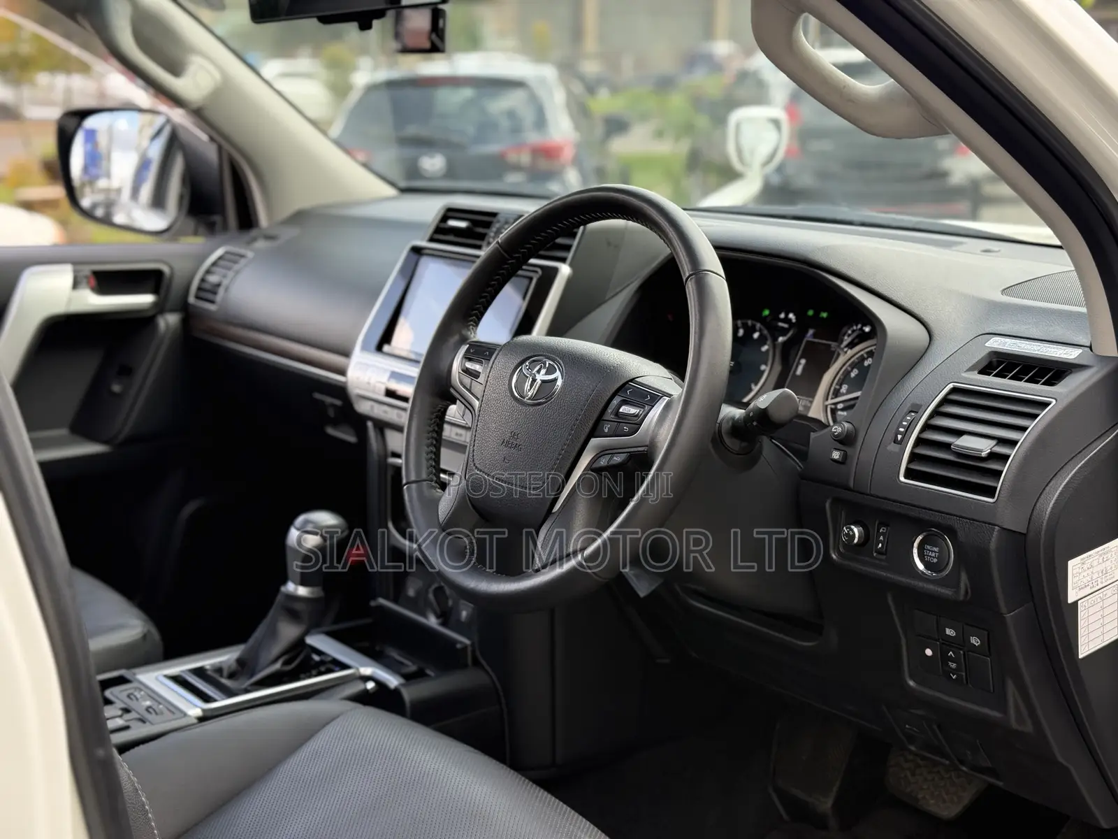 Toyota Land Cruiser Prado 2.7 2020 White