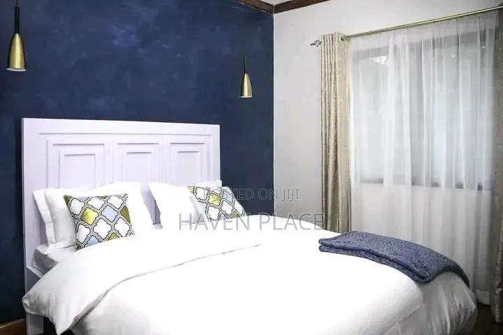 Kitale
Welcome to Our Modern Studio Airbnb Designed for Comfort