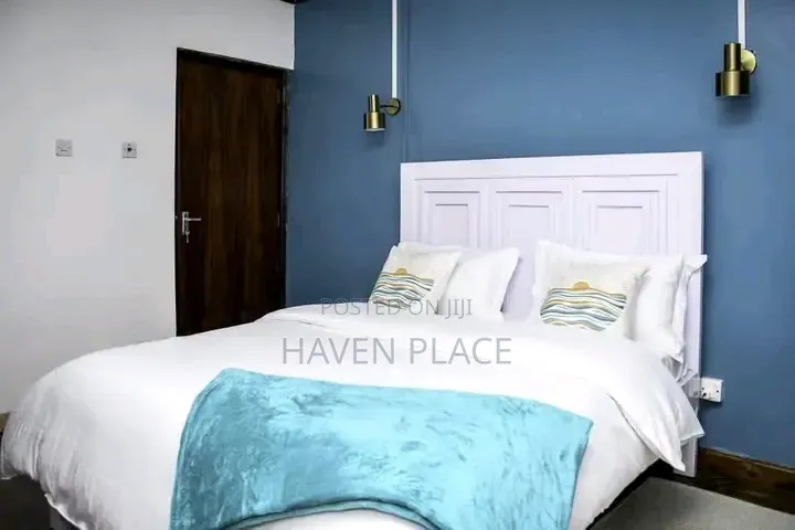 Kitale
Welcome to Our Modern Studio Airbnb Designed for Comfort